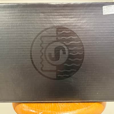 NIB - Shure KSM44A Large Diaphragm Multipattern Condenser Microphone 2000s - Champagne image 1