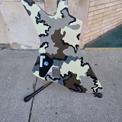 ESP James Hetfield Signature Snakebyte - Camo image 7