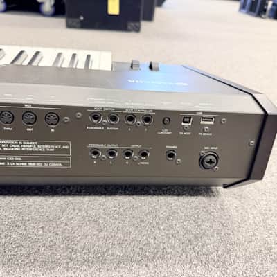 Yamaha S70XS 76-Key Balanced Hammer Action Synthesizer / Stage Keyboard 2015 image 13
