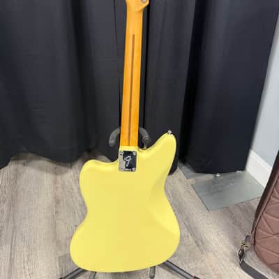 Fender Jaguar Player II - yellow image 4