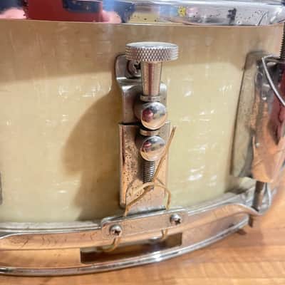 Yamaha Y-Badge 1970s 14x5" Vintage Snare Drum image 2