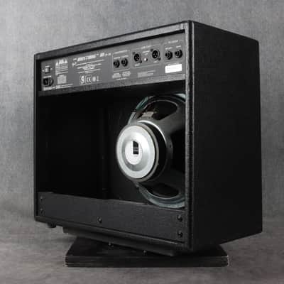 Fender Mustang III V2 Combo Amp - Footswitch - 2nd Hand image 6