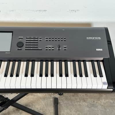 Korg Kronos 73-Key Music Workstation Keyboard w/ SKB Travel Case image 9