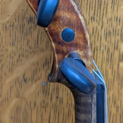 Antique Bohemian fiddle violin Late 1800s - Dark image 4