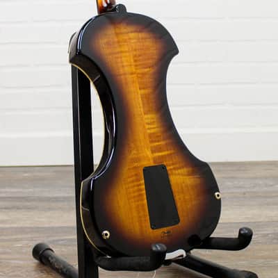 Preowned Fender FV-3 Deluxe Electric Violin - Flamed Maple Sunburst w/ Bows & OHSC image 2