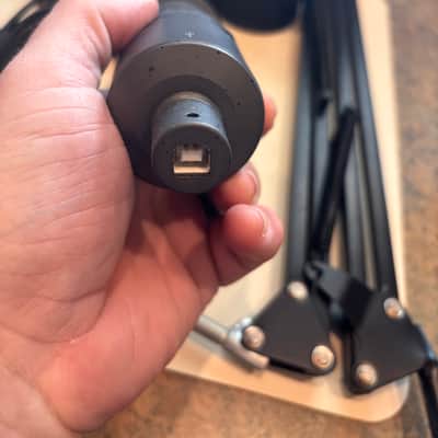Audio-Technica AT2020USB+PK Podcast Bundle 2022 - Present - Black image 3