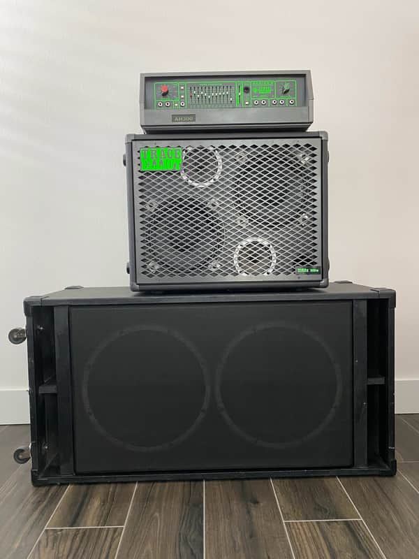 YAMAHA ベースアンプ用キャビネット　s215III 出音良好！ YAMAHA ベースアンプ用キャビネット s215III 出音良好！