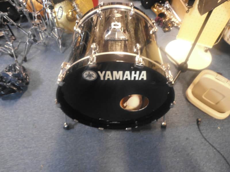 Tama starclassic performer bubbinga 22 dia by 17 bass drum image 1