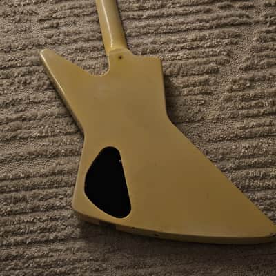 Gibson Explorer Bass "Designer Series" 1985 with Original Hardcase image 6