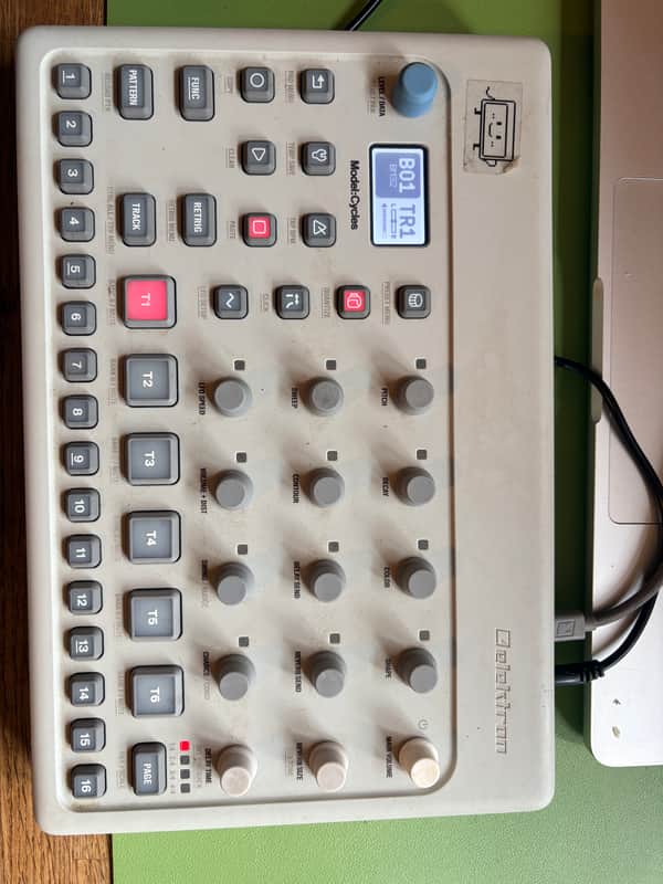 Elektron Model:Cycles Groovebox 2020 - Gray image 1