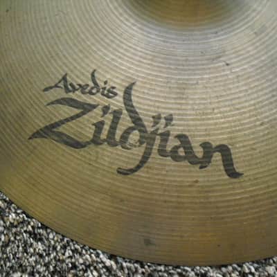 16" Avedis Zildjian Paper Thin Crash Cymbal 850g image 4