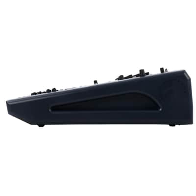 Soundcraft Si Expression 3 Powerful cost effective digital console W/touch screen image 3