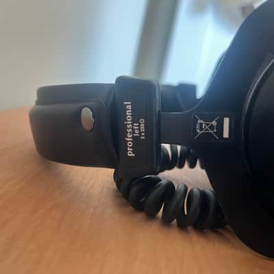 Beyerdynamic DT 770 Pro 250 Ohm - Black image 3