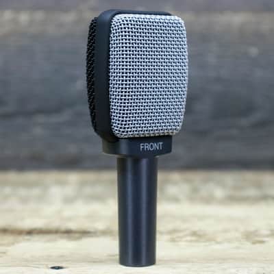Sennheiser e 609 Silver Super-Cardioid Pick-up Pattern Instrument Microphone image 3