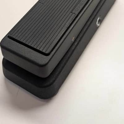 Cry Baby Shin’s Music Special Mod. used Dunlop GCB95 Cry Baby with Shin's Music Special Modern Mod