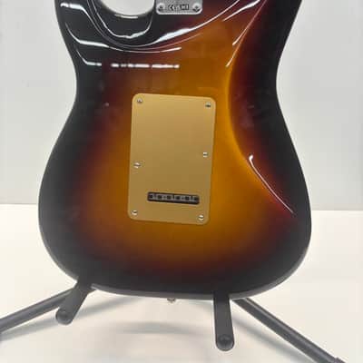 Fender American Ultra II Stratocaster with Ebony Fretboard 2024 - Present - Ultraburst image 8