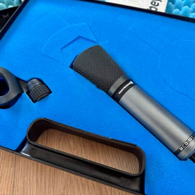 Beyerdynamic MCD 101 + MPD 200 Digital Studio Mics and AES/EBU Interface — New Old Stock (NOS) 1998-2002 - anthrazit image 4