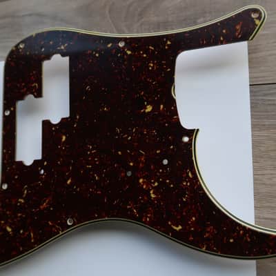 Fender Precision tortoise  / 10 hole / Relic / Aged / P bass 57 58 59  AVRI RI image 12