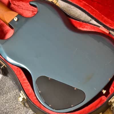 Gibson Melody Maker D with Vibrola 1967 - Pelham Blue image 9