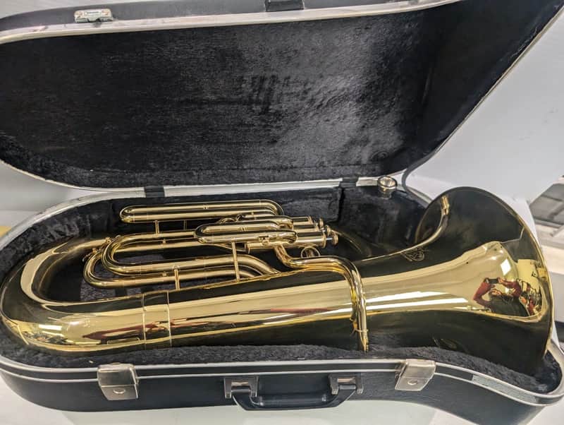 Amati Kraslice image 1