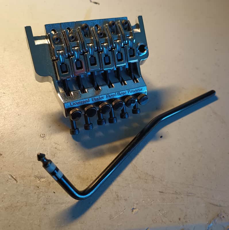 Ibanez Original Edge tremolo w/bar 80's - Chrome image 1