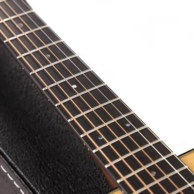 Martin Standard Series 00-18 Acoustic Guitar Natural image 8