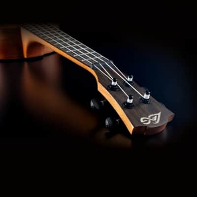 Lag LGTKU10C2 Tiki Konzert Ukulele image 4
