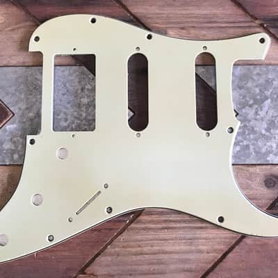 Real Life Relics Mint Green Stratocaster® Pickguard 3 Ply 11 Hole HSS   [PGG4] image 2