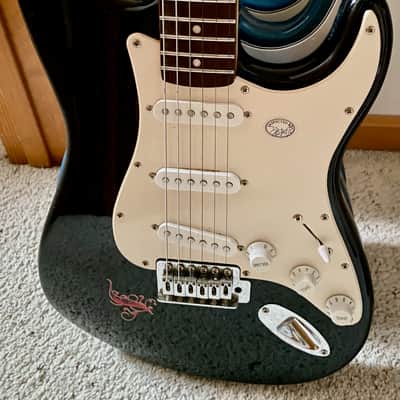 Squier Bullet Stratocaster with Tremolo and Rosewood Fretboard 2010 image 1