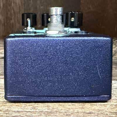 Walrus Audio Julia Chorus / Vibrato 2017 - 2019 - Purple image 3