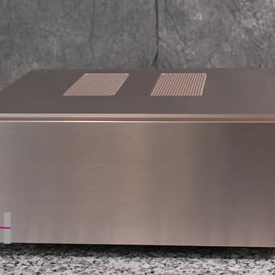 Marantz PM-11S3 Integrated Amplifier in Excellent Condition image 10