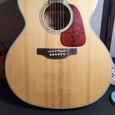 Takamine GJ72CE NAT G70 Series Jumbo Cutaway Acoustic/Electric Guitar Natural Gloss image 2