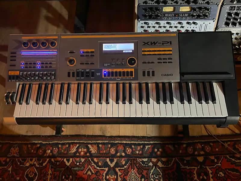 [未使用]CASIO XW-H2 Casio XW-P1 61-Key Performance Synthesizer | Reverb Canada