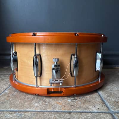 Gretsch 14"x6.5" 10 Ply Maple Snare with Contoured Metal/Wood Hoops image 6