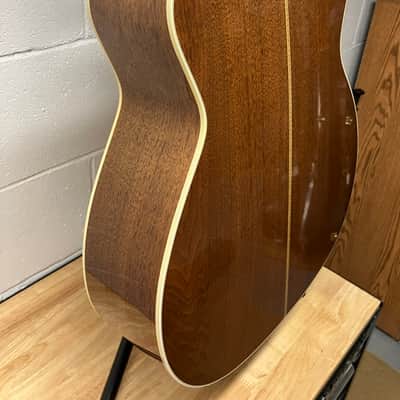 Martin JC-16WE 2003 - Jumbo Cutaway, Walnut Premium Edition w/OEM Hardcase & Electric P/U image 8