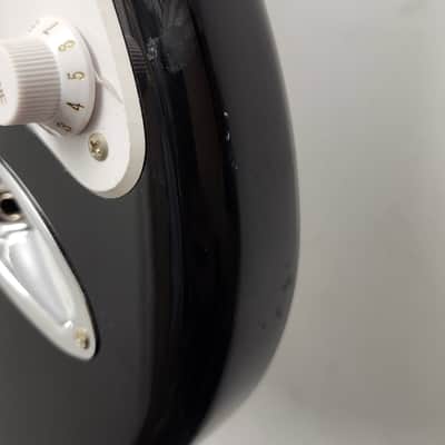 Squier Stratocaster - Black image 6