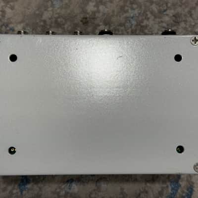 Empress Echosystem Dual Engine Delay 2010s - White image 3