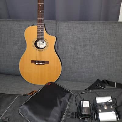 Line 6 Variax 700 Acoustic Guitar - With Footswitch and a Pro Case image 1