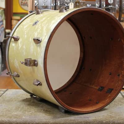 1940s WFL 14x16 Floor Tom in White Marine Pearl image 5