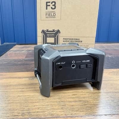Zoom F3 Compact Field Recorder 2022 - Present - Black image 4