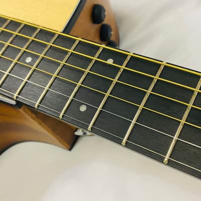 Taylor 112ce Electro-acoustic guitar – Mint condition – Original box included image 13