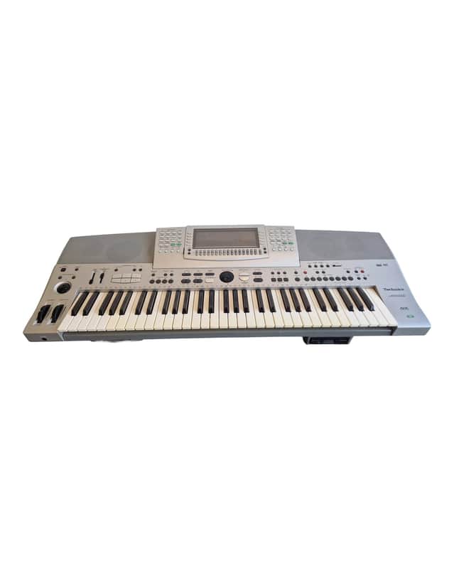 Technics SX-KN6500 - Musical Keyboards - Silver - Excellent w/ Manuals & memory cards image 1