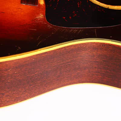 Gibson Southern Jumbo 1943 Banner acoustic guitar - war years, character and the unmistakable Gibson slope-shoulder sound - check video! image 16