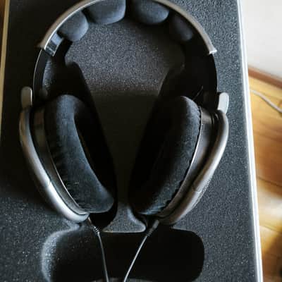 Sennheiser HD 650 Headphones -  REFURBISHED image 2