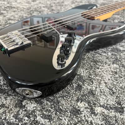 Fender Deluxe Series Jazz Bass 1998 MIM Black Rosewood FB 4-String Bass Guitar image 3