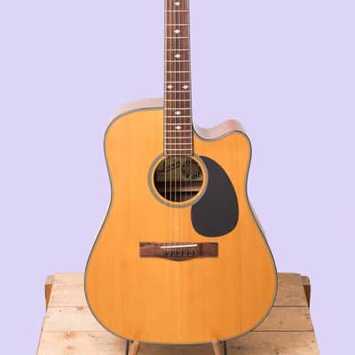Levin W32 C Natural image 1