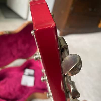 Gibson SG Deluxe 1998, Bigsby image 19