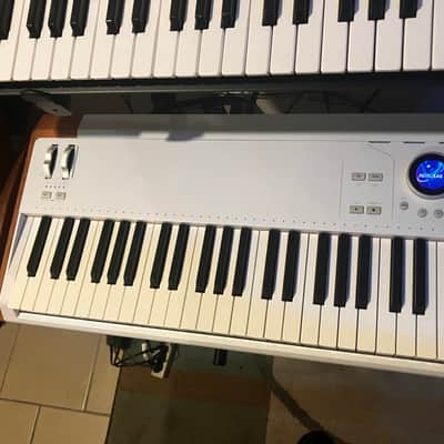 Arturia AstroLab 88-Key Stage Keyboard 2025 - Present - White image 2