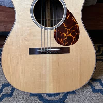 Proulx OMD (Large Sound Hole) 2006 Natural image 2