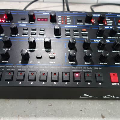 Dave Smith Instruments OB-6 Desktop 6-Voice Polyphonic Synthesizer 2017 - Present - Black image 8